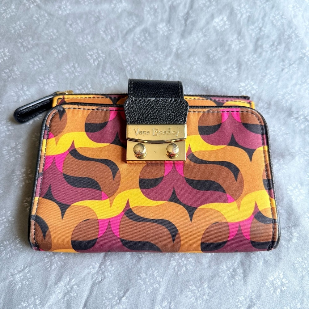 Vera Bradley Modern Lights Poly Twill Pushlock Wallet Card Holder